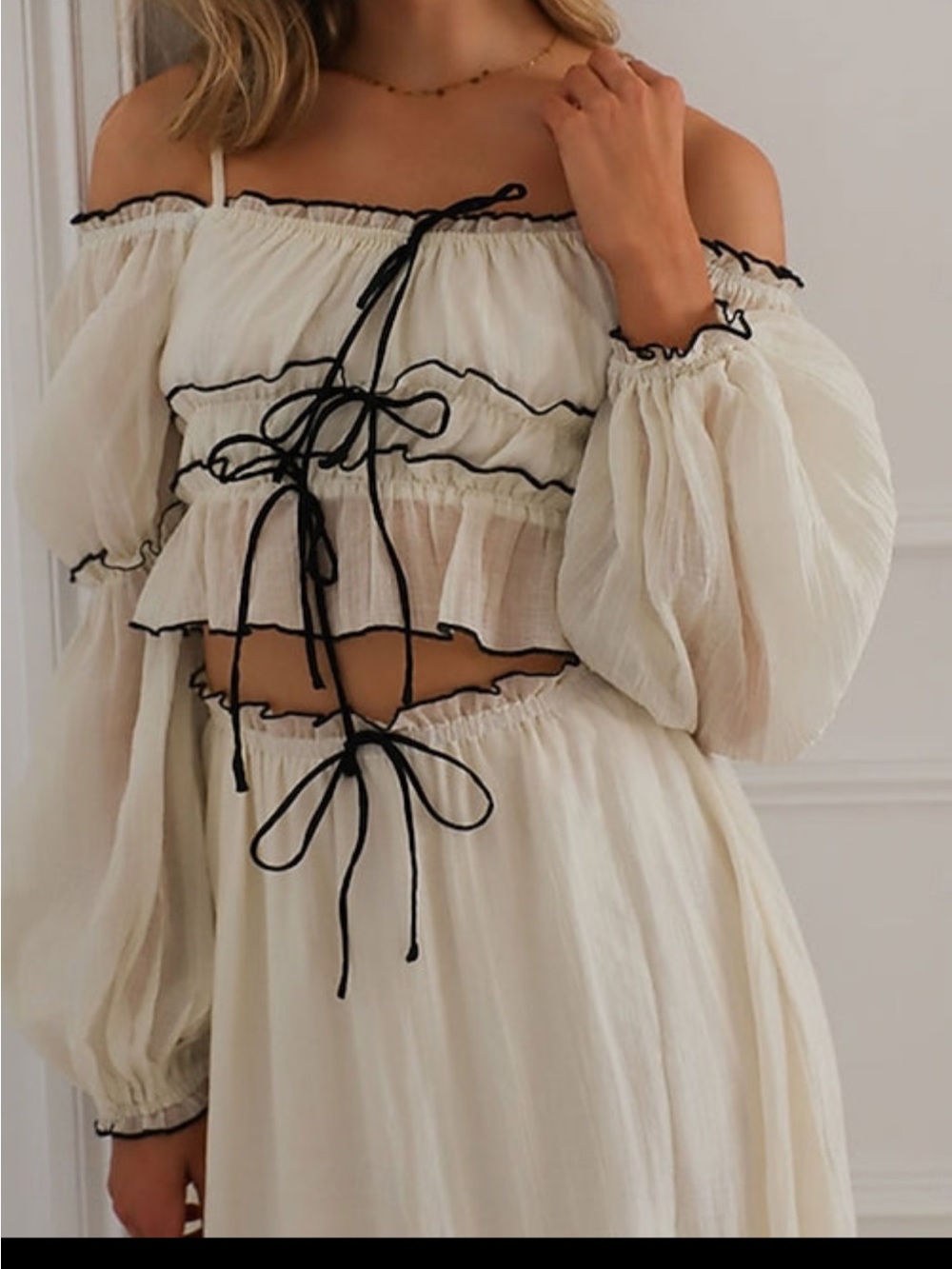 NWOT cream and black skirt set - Picture 2 of 4